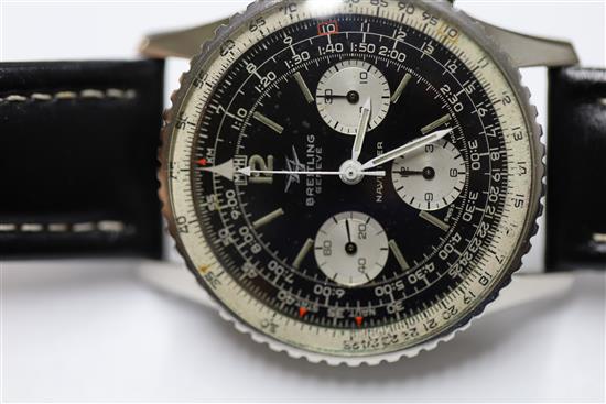 A gentlemans 1960s stainless steel Breitling Navitimer manual wind chronograph wrist watch, model No. 806,